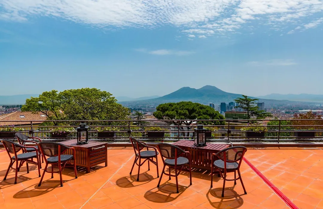 Culture Hotel Villa Capodimonte-1